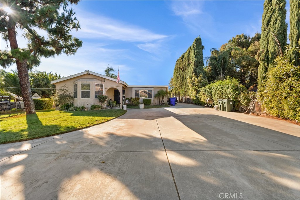 4337 Riverview Property Photo