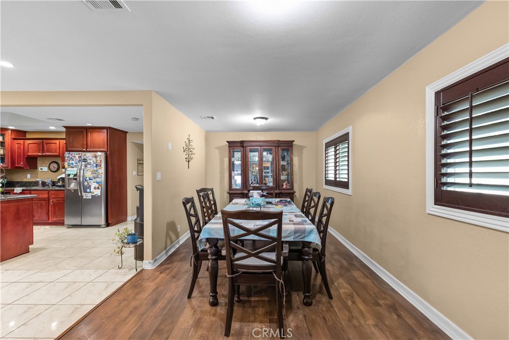 4337 Riverview Property Photo 10
