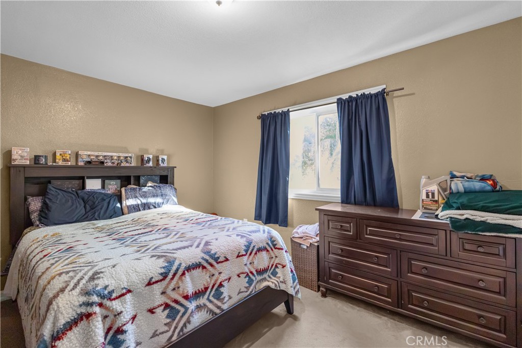4337 Riverview Property Photo 17