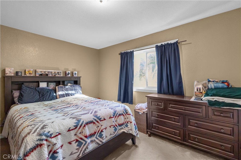 4337 Riverview Property Photo 17
