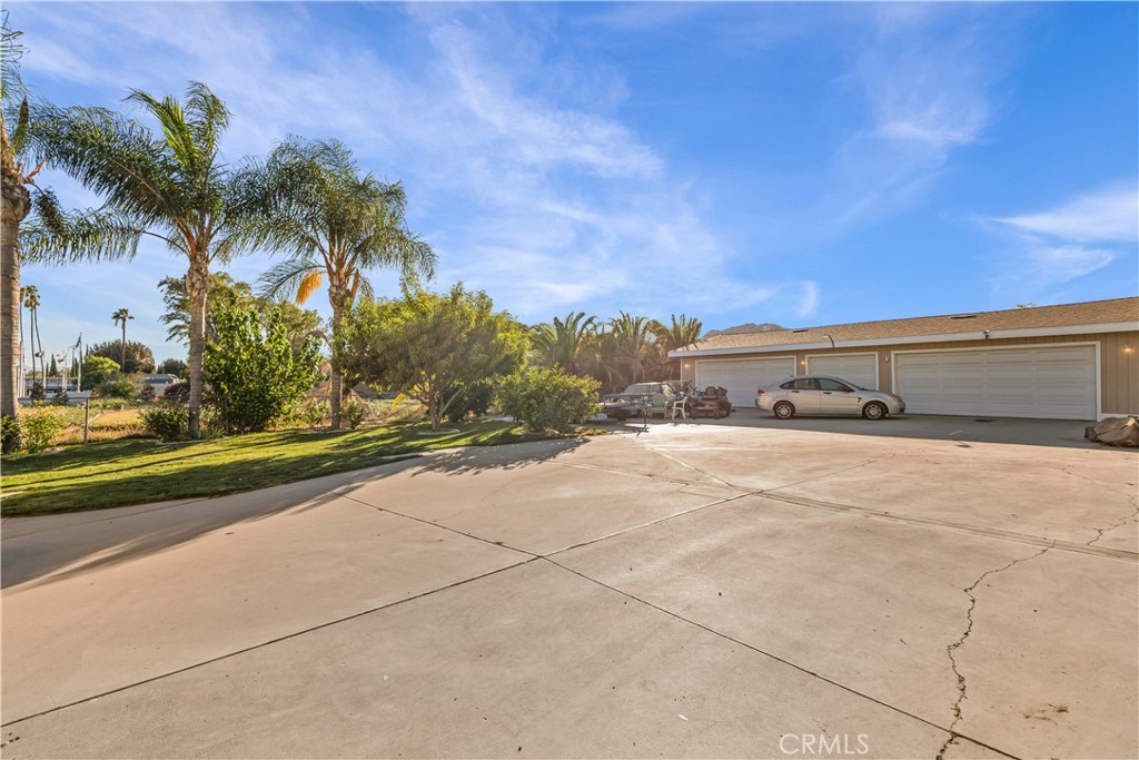 4337 Riverview Property Photo 21
