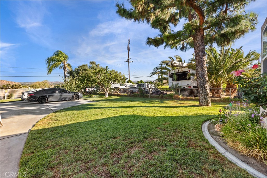 4337 Riverview Property Photo 28