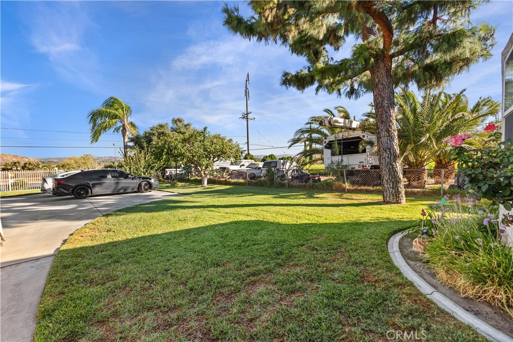 4337 Riverview Property Photo 28