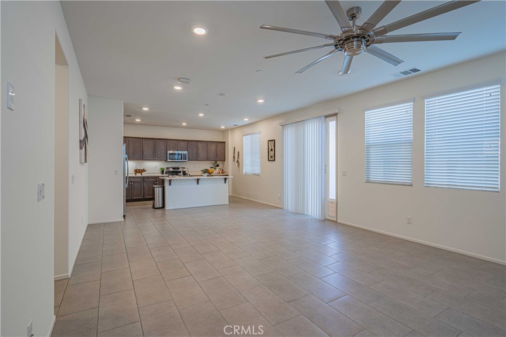 30458 Village Knoll Drive Property Photo 13