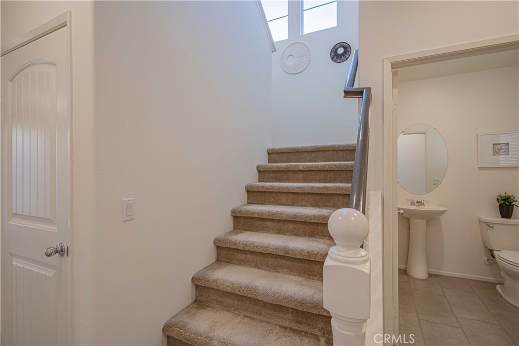 30458 Village Knoll Drive Property Photo 20
