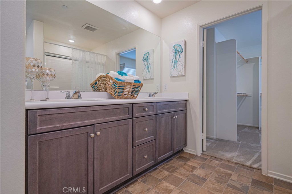 30458 Village Knoll Drive Property Photo 28
