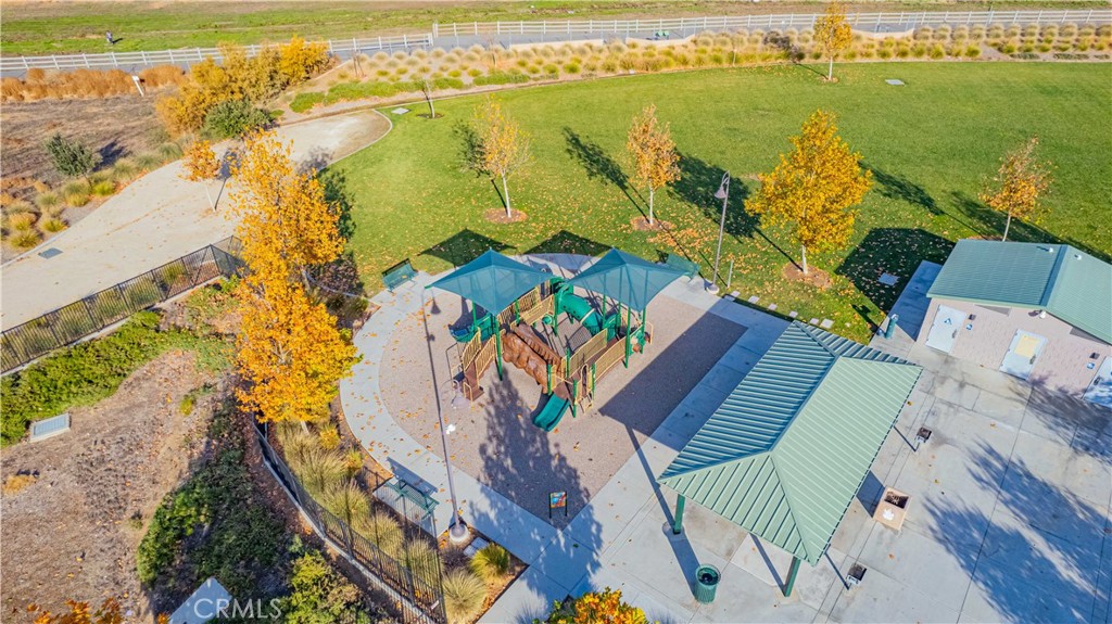 30458 Village Knoll Drive Property Photo 49