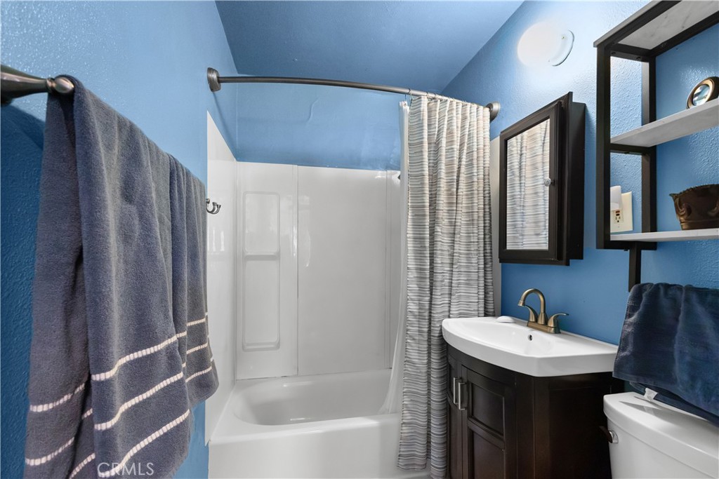 1814 Wallace Court Property Photo 16