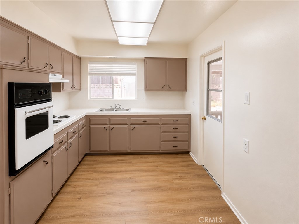 29341 Pebble Beach Drive Property Photo 6