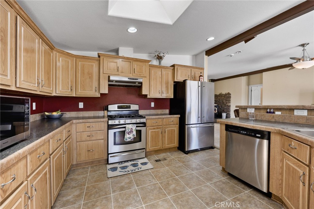 42199 Rambling Lane Property Photo 13
