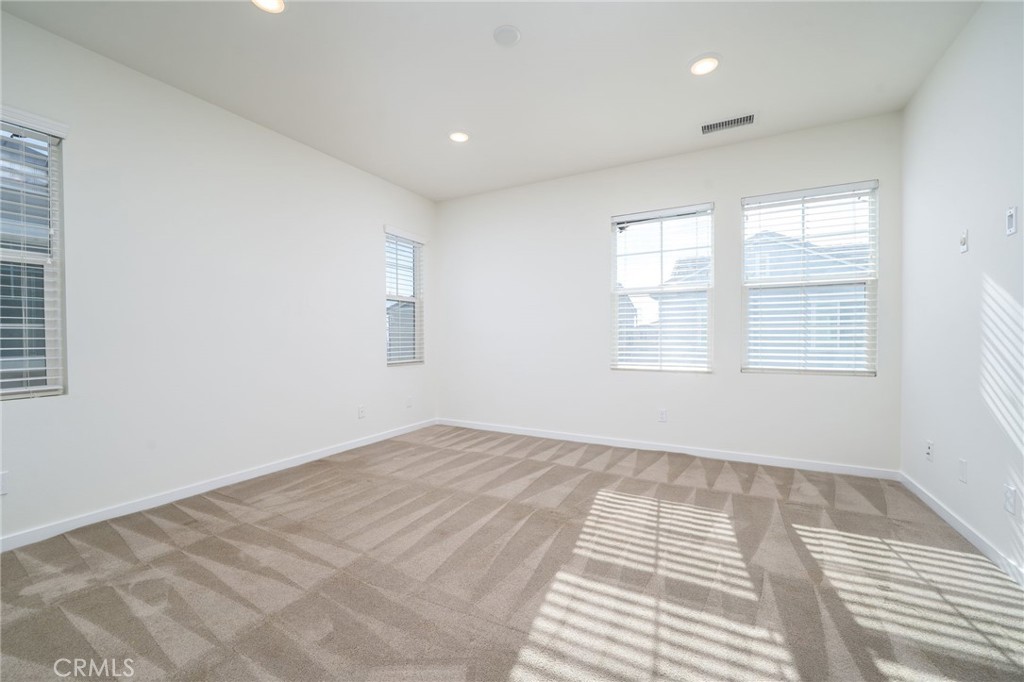 1606 Pear Tree Place Property Photo 17