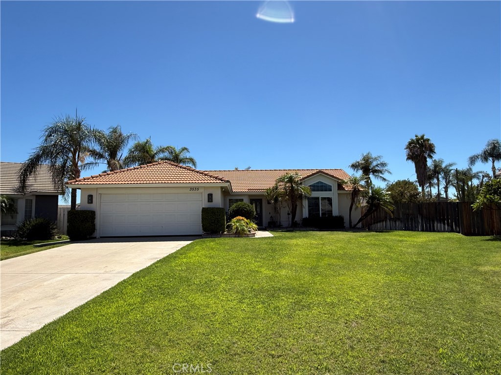 3535 Fernwood Avenue Property Photo 1