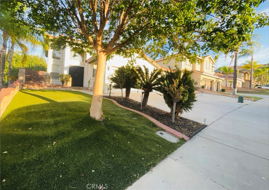 15780 Oliver Property Photo 5