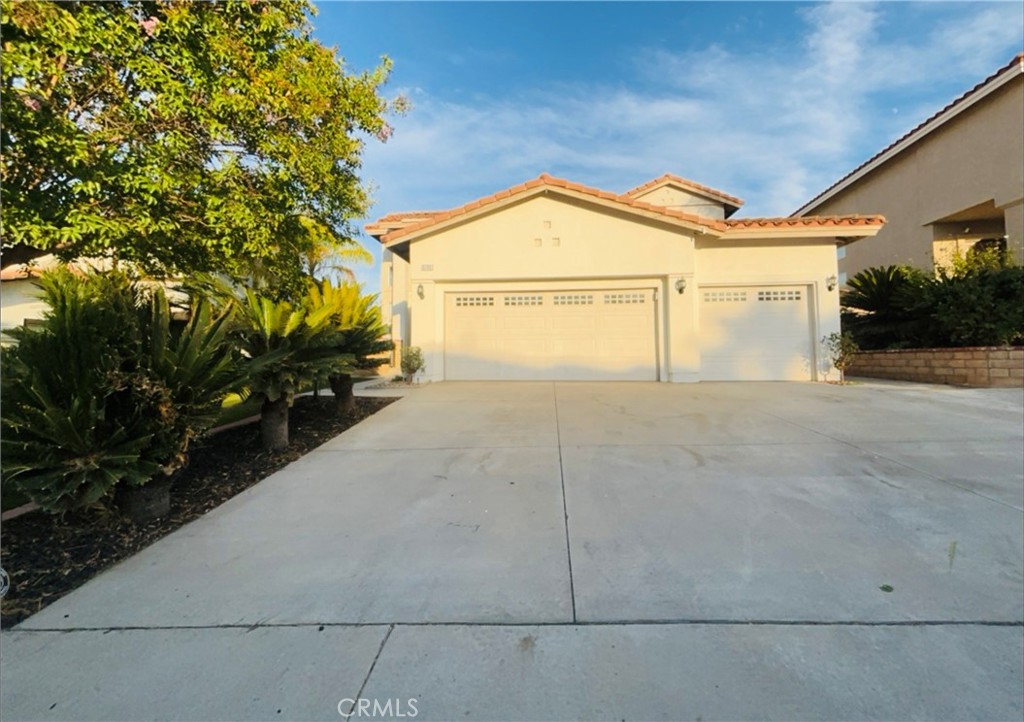 15780 Oliver Property Photo 7
