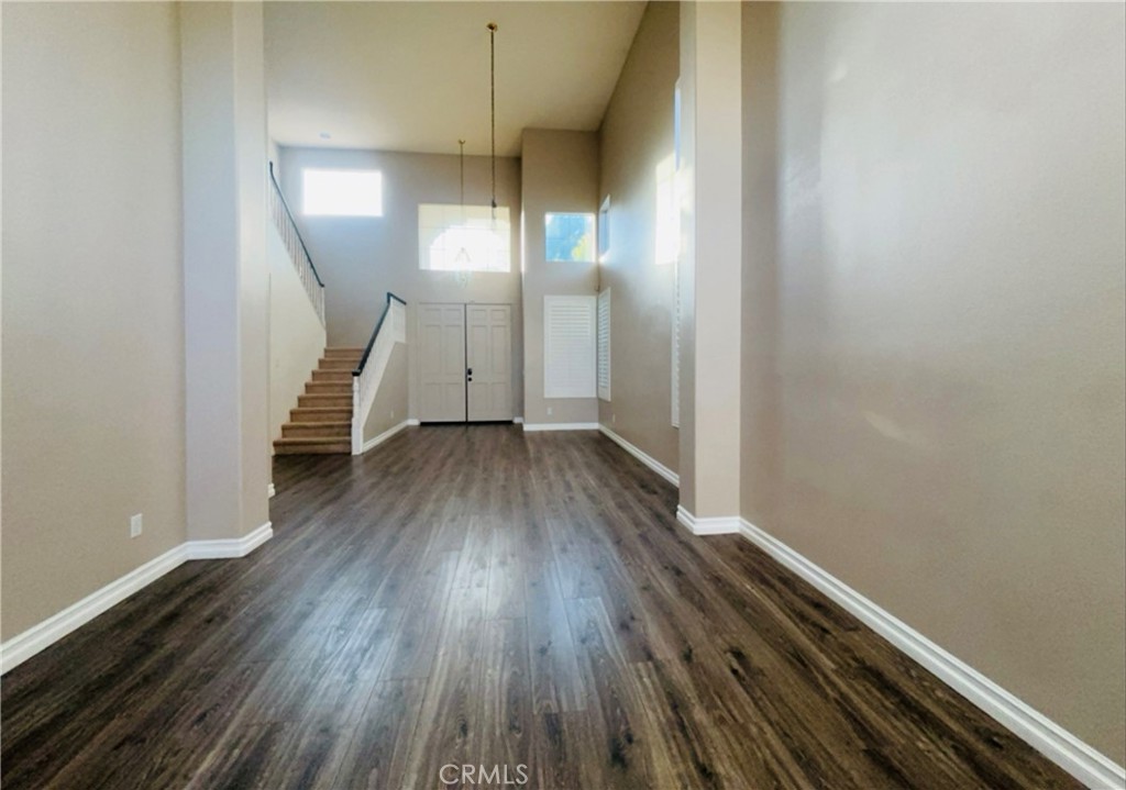 15780 Oliver Property Photo 12