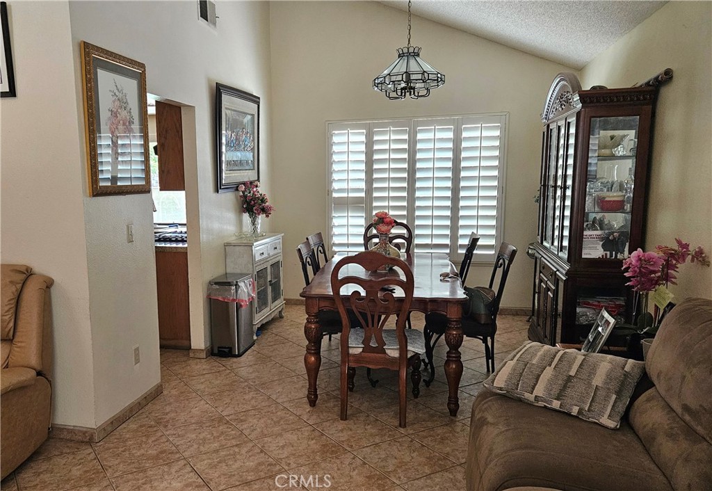 11320 Ridgemont Property Photo 17
