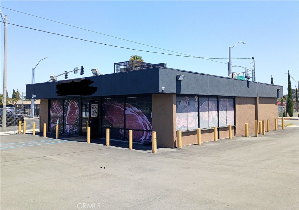 300 W Pacific Coast Highway Property Photo 2