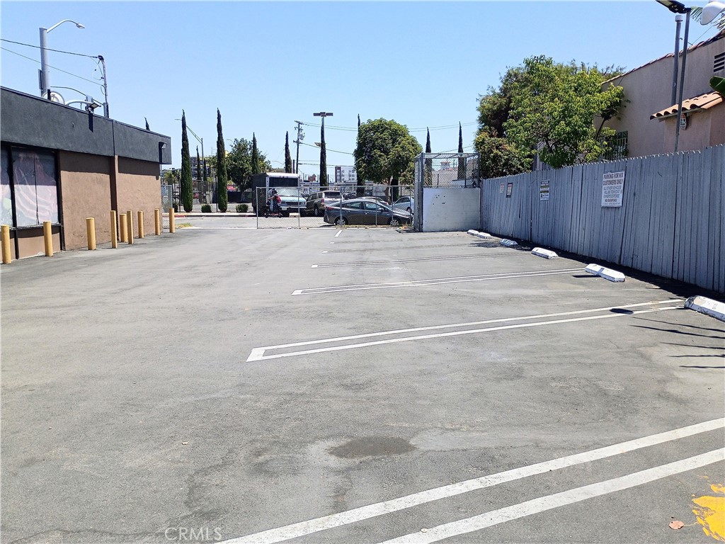 300 W Pacific Coast Highway Property Photo 4