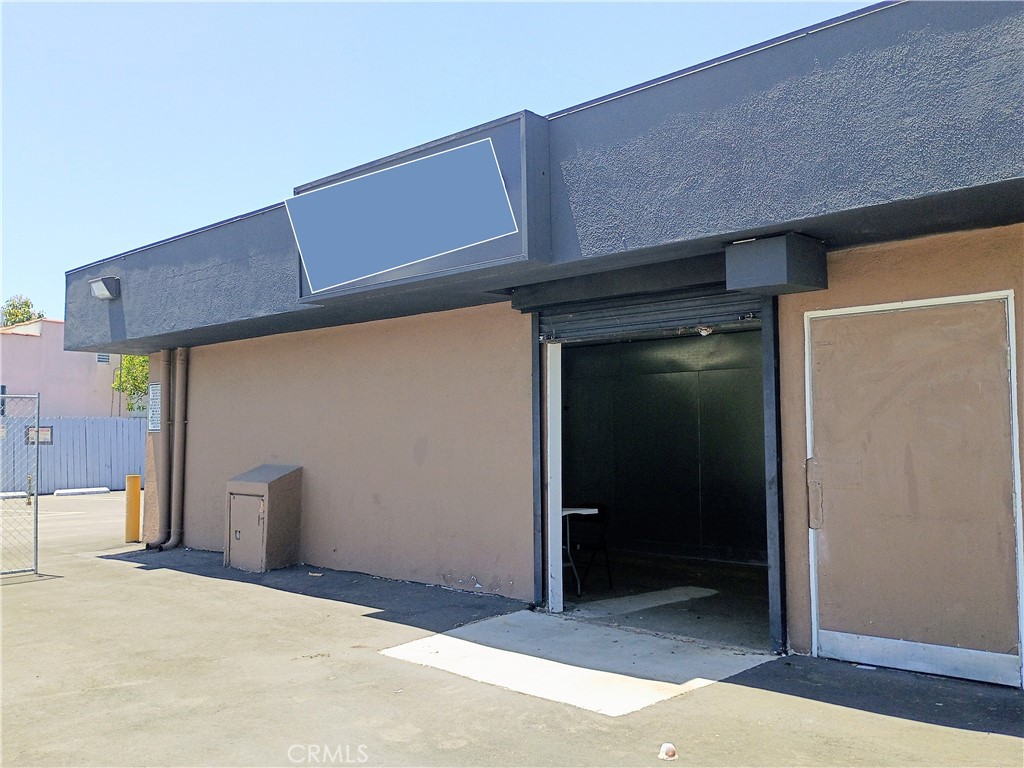300 W Pacific Coast Highway Property Photo 5