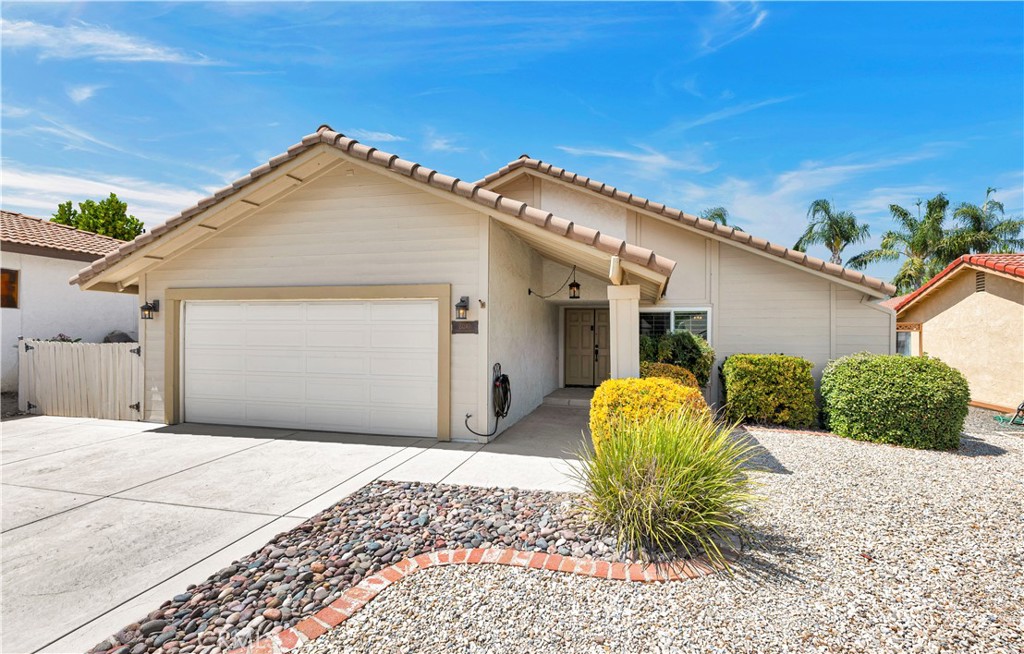 23240 Continental Drive Property Photo 1