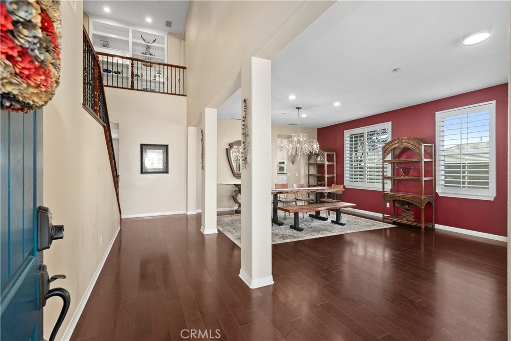 2830 Crestview Drive Property Photo 4
