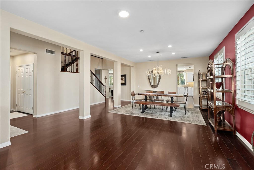 2830 Crestview Drive Property Photo 5