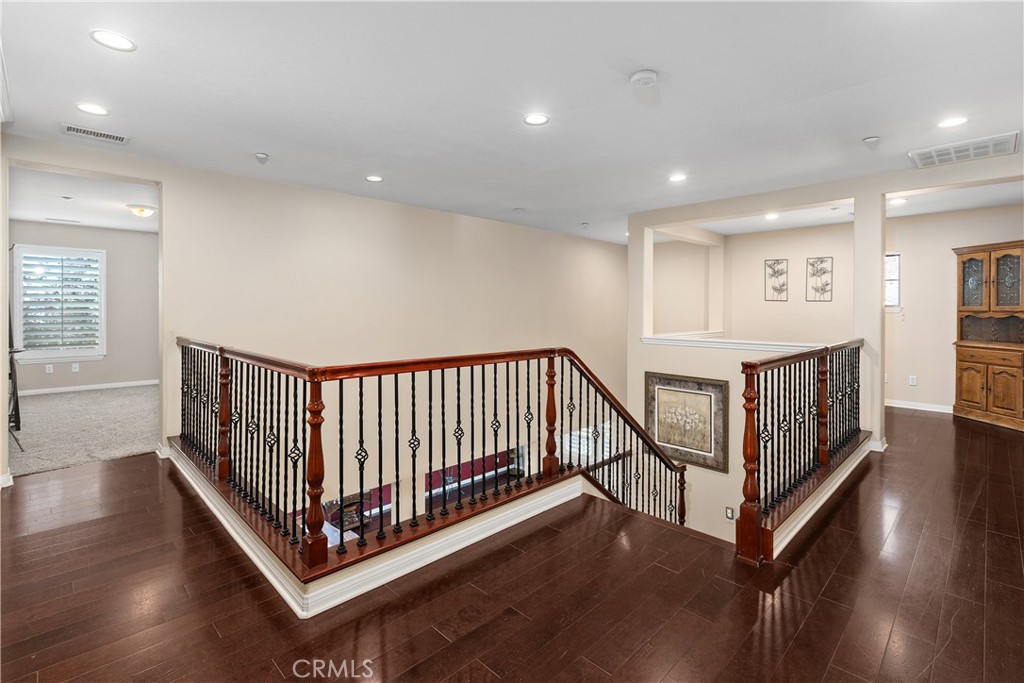 2830 Crestview Drive Property Photo 11