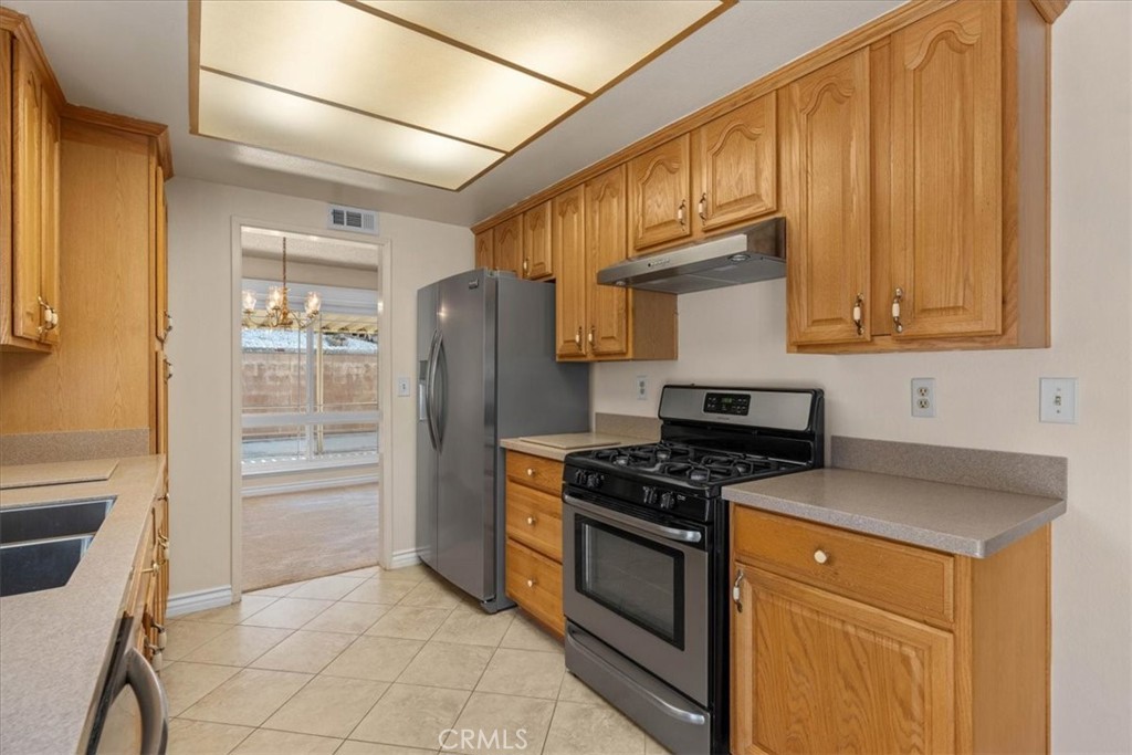 2883 Overland Court Property Photo 7