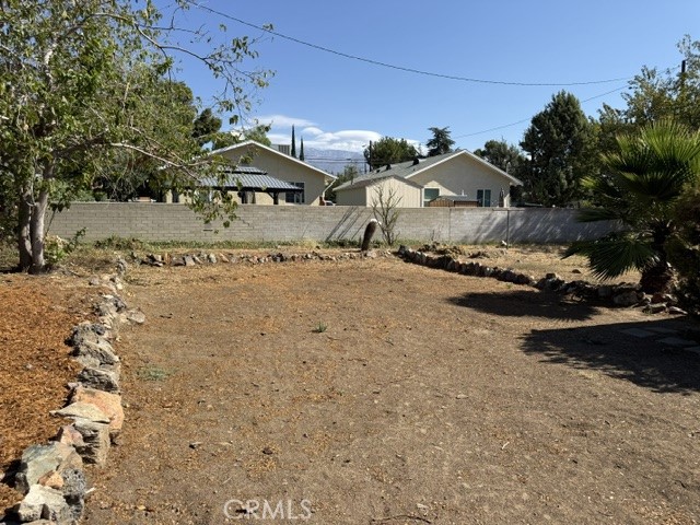 1425 W Hays Property Photo 7