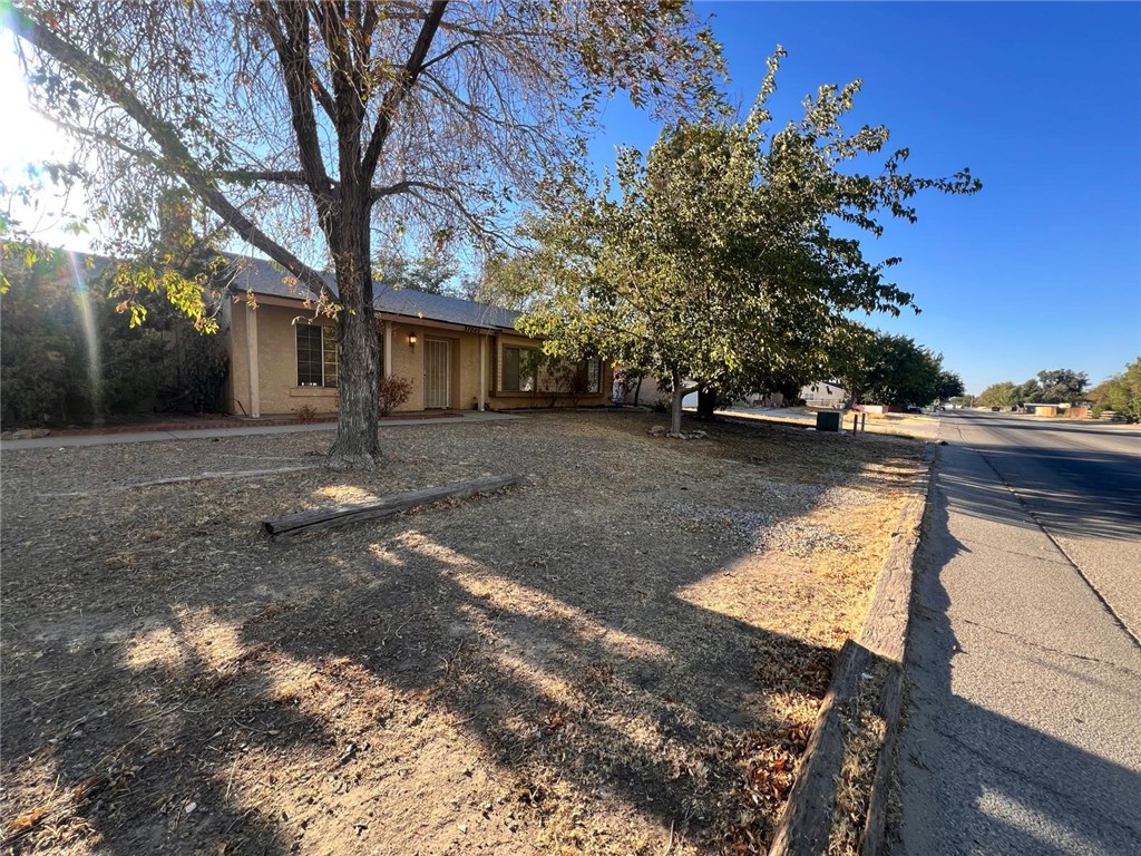 37045 96th E Property Photo 3