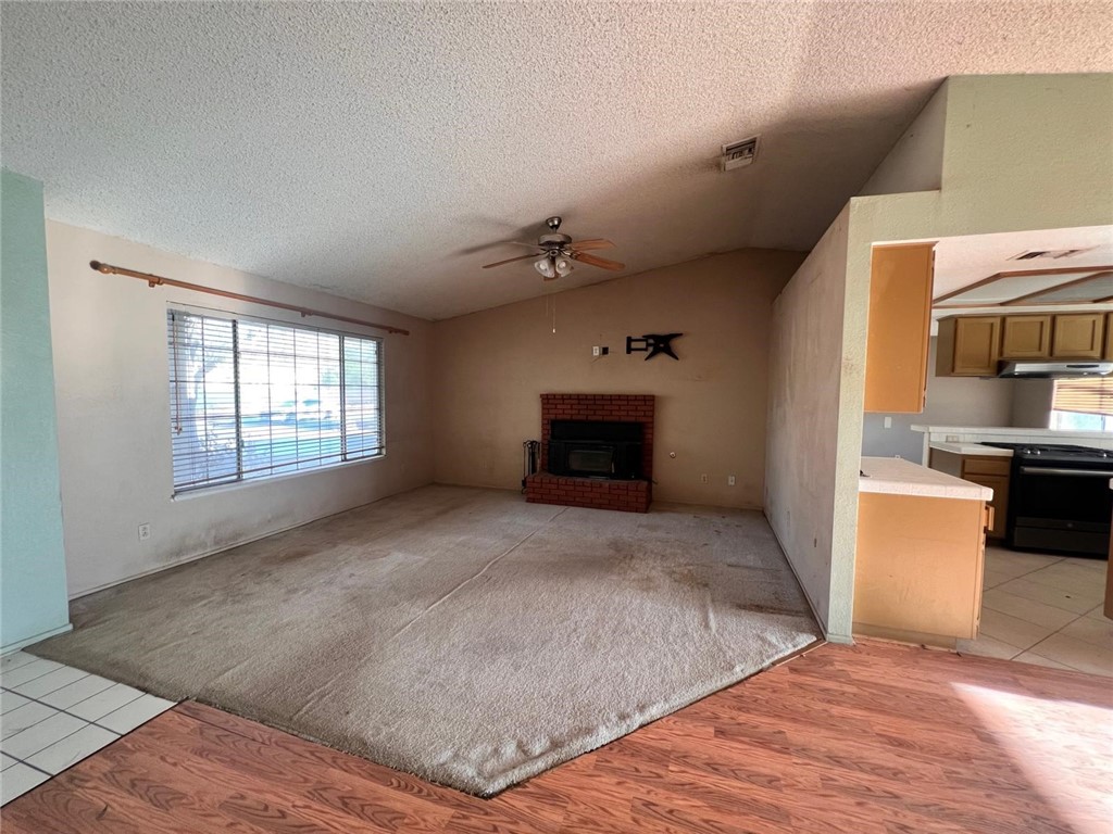 37045 96th E Property Photo 5