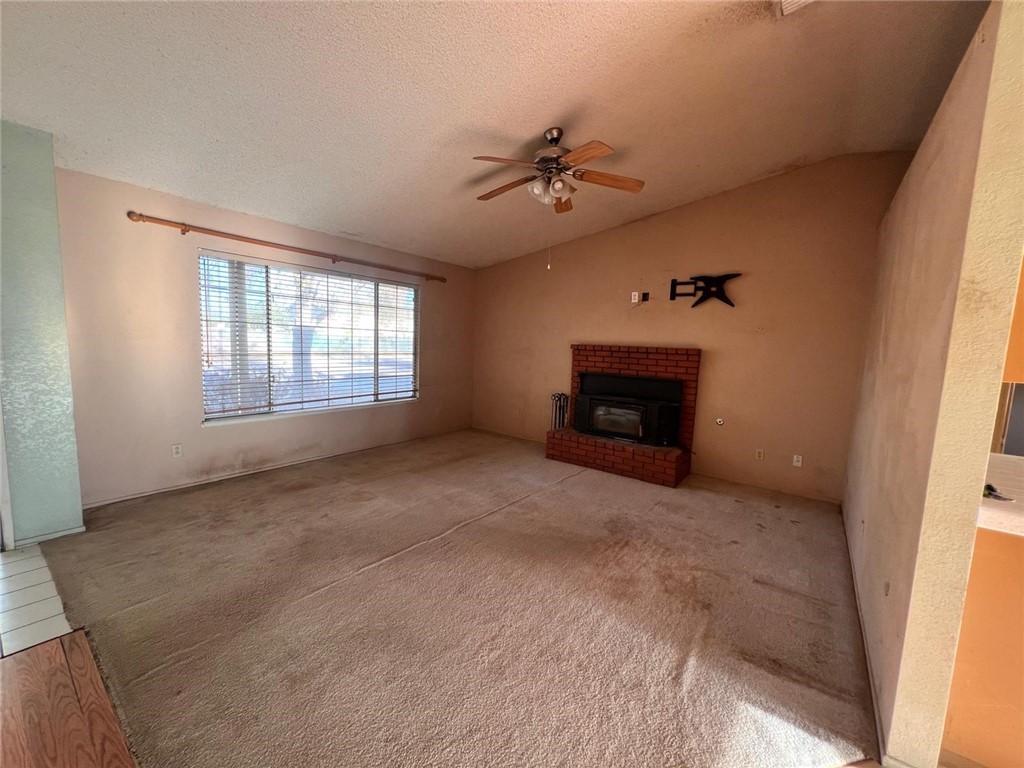37045 96th E Property Photo 6