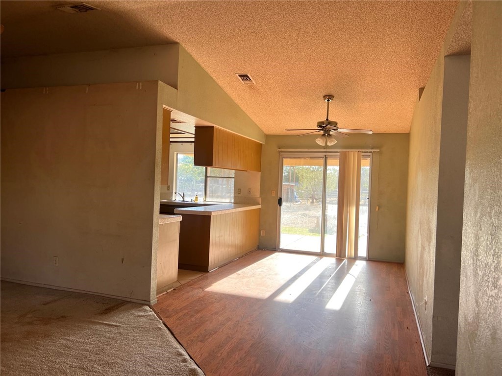 37045 96th E Property Photo 8