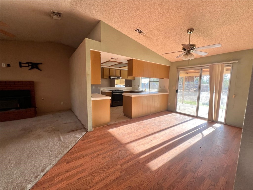 37045 96th E Property Photo 9