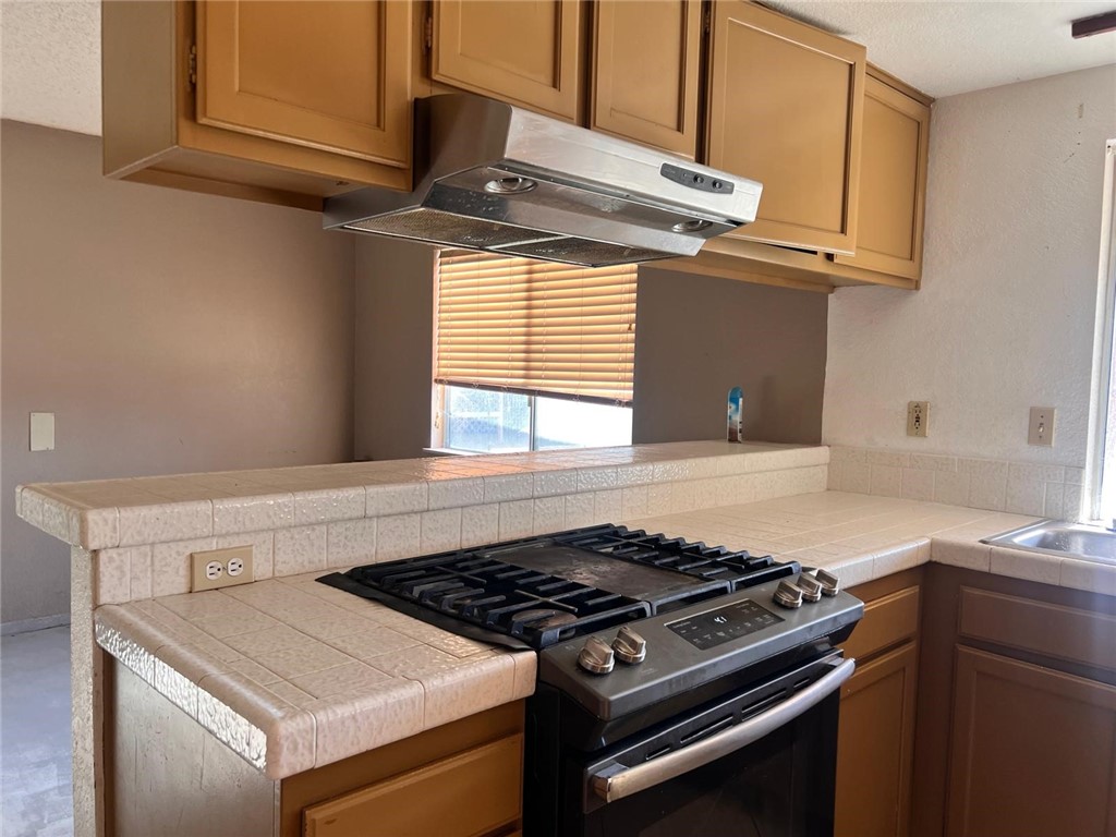 37045 96th E Property Photo 11