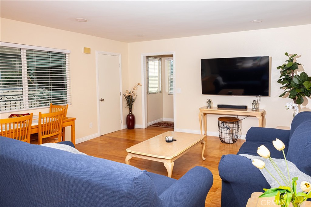 6238 University Property Photo 8