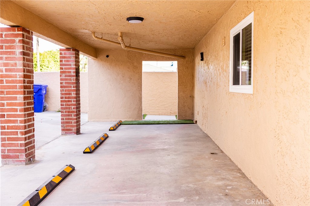 6238 University Property Photo 20