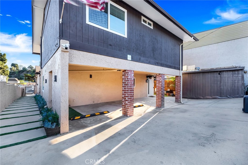6238 University Property Photo 22