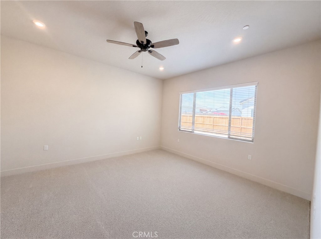 2246 N Marion Property Photo 4