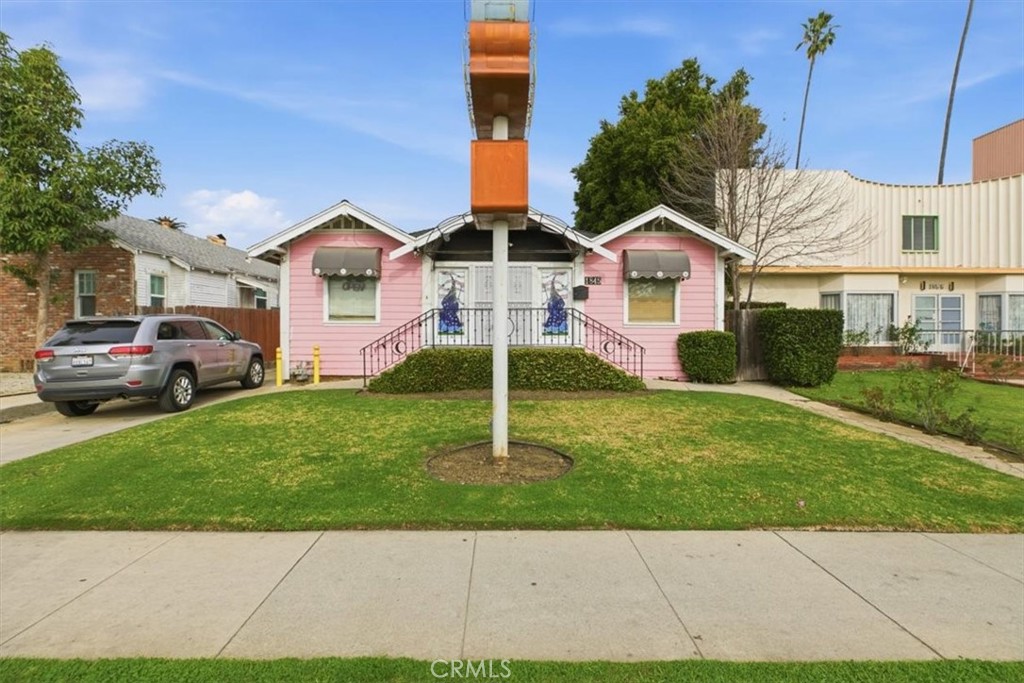 1845 E Colorado Property Photo 3
