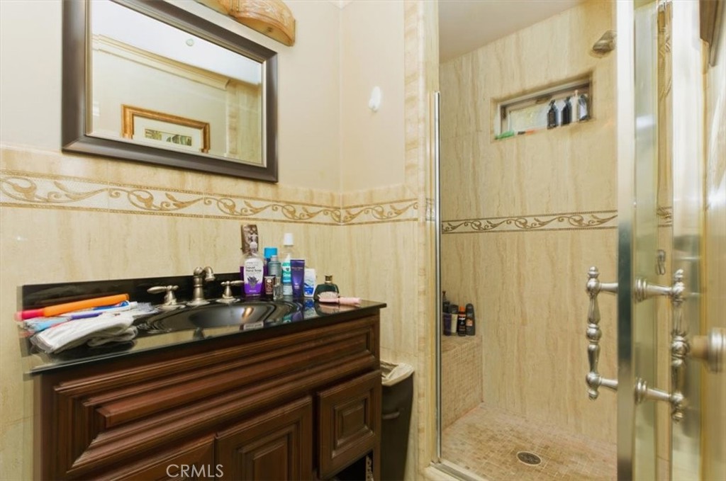 1845 E Colorado Property Photo 18