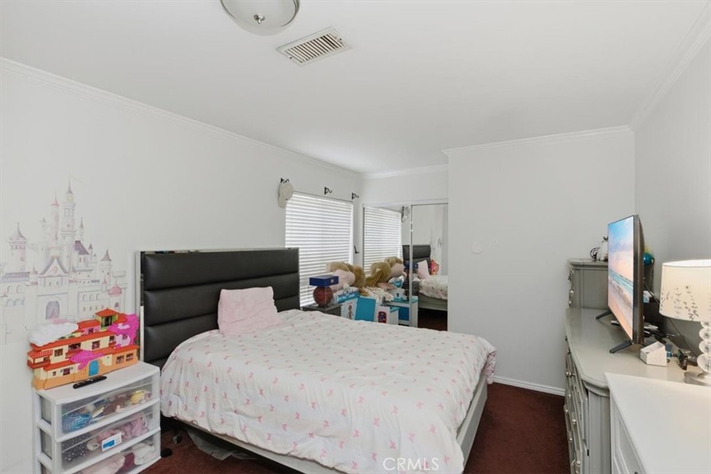 1845 E Colorado Property Photo 19