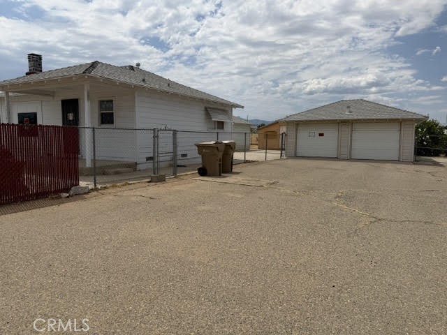 14214 Main Unit C Property Photo 2