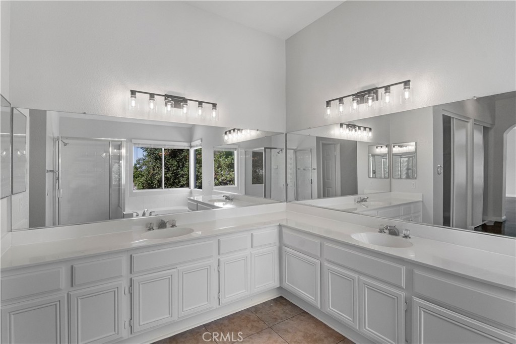 1334 Kirkmichael Circle Property Photo 16