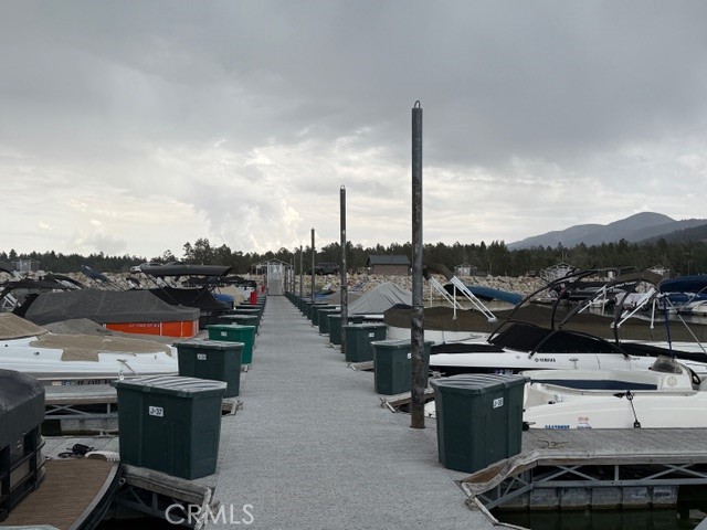 400 Pine Knot Property Photo 2