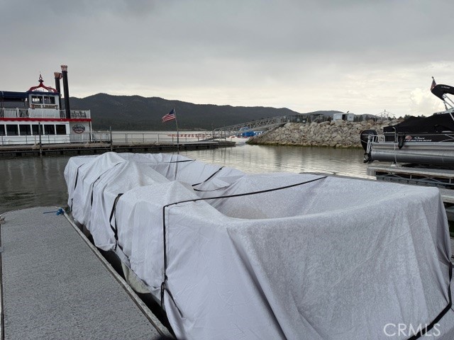 400 Pine Knot Property Photo 8