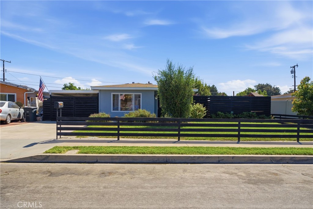 179 N Donneybrooke Street Property Photo 4