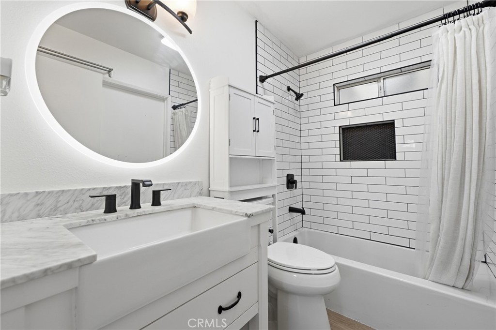 179 N Donneybrooke Street Property Photo 23