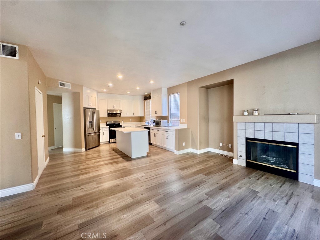 14880 Southend Street Property Photo 5