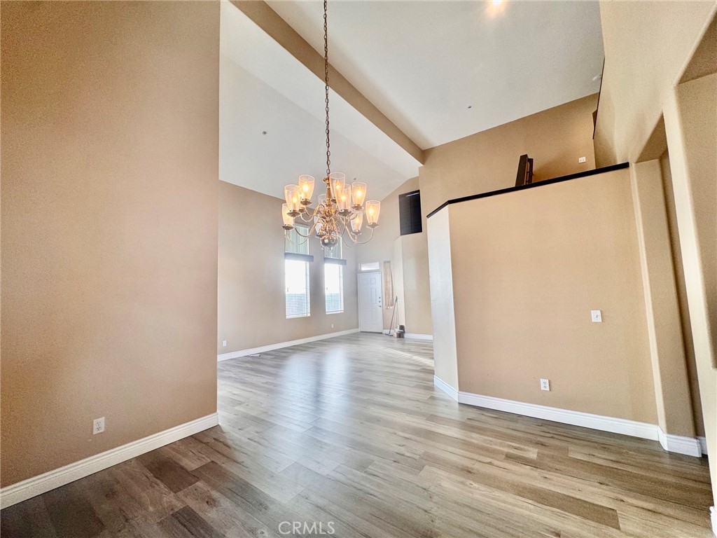 14880 Southend Street Property Photo 7